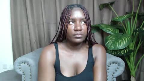 loyalcutie online show from January 24, 4:59 am