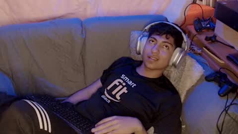 lpysami online show from October 24, 11:49 pm