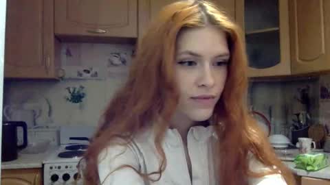 Snapshot of luamelie chatting on October 31, 3:12 pm luamelie online show from October 31, 3:12 pm