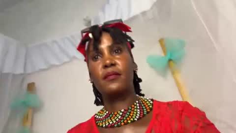 luannecrazy online show from July 20, 5:26 pm