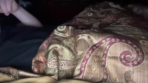 lubthemtitties online show from December 3, 9:39 am