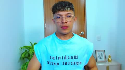 Lucas Luxx online show from February 27, 6:22 pm