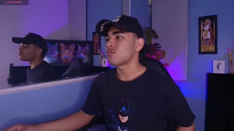 lucascarterr online show from November 4, 3:52 am