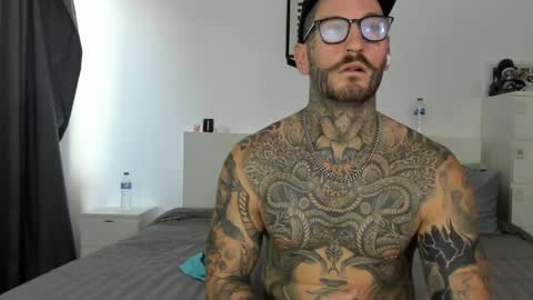 lucasexclusive online show from March 30, 6:13 am