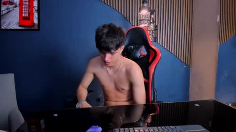 Lucasopry online show from April 9, 1:28 pm