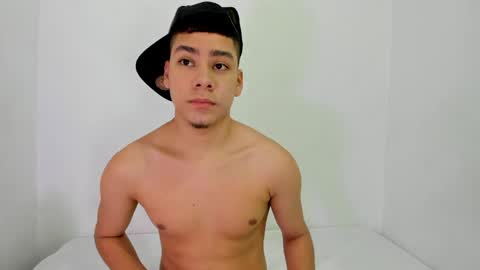 LUCAS TORREZ online show from March 27, 11:28 pm