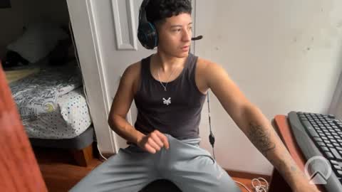 Felipe online show from September 25, 8:38 pm