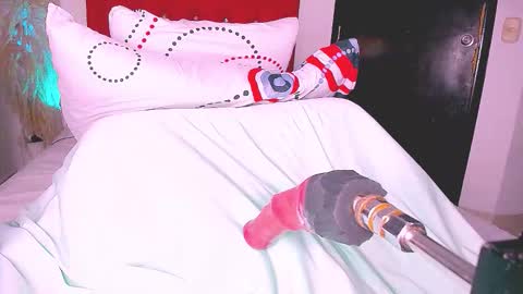 luciaaah online show from September 23, 10:27 pm