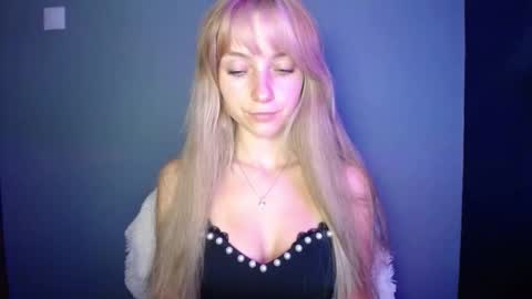 Lucy online show from September 28, 8:40 pm