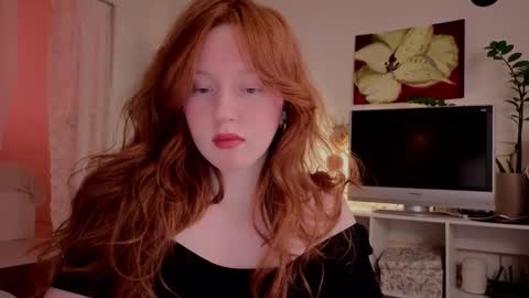 Lucia online show from February 20, 6:21 pm