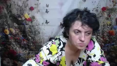 LuciaMi online show from October 8, 5:52 pm