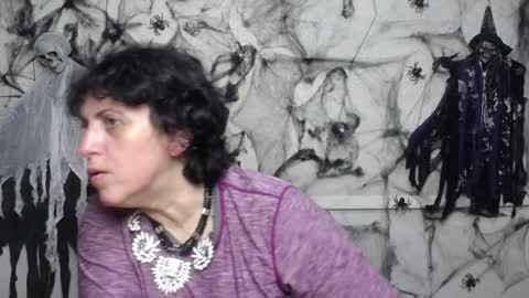 LuciaMi online show from October 19, 5:06 pm