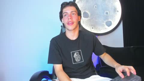 lucian_greyy online show from November 8, 12:41 pm