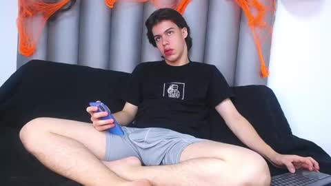 lucian_greyy online show from October 16, 4:23 am