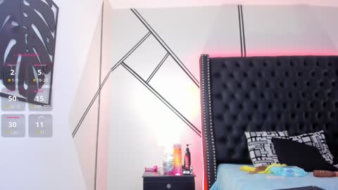 luciana_brown_ online show from February 26, 7:02 am