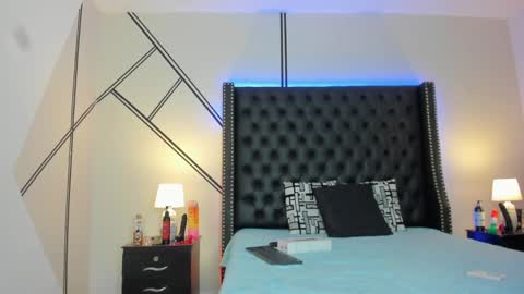 luciana_brown_ online show from February 22, 4:07 am