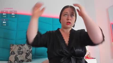 luciana_brown_ online show from February 11, 12:06 am