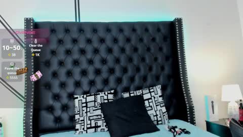 luciana_brown_ online show from February 18, 3:53 am