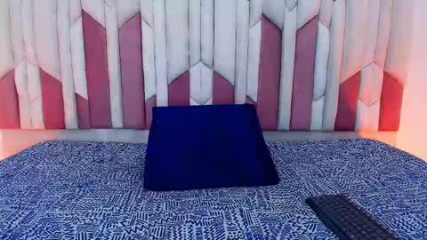 instagram luciana417  online show from September 30, 3:06 am