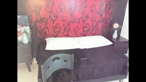 lucianablackwell online show from September 18, 1:48 pm