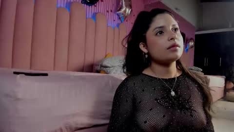 lucianablake online show from March 4, 7:27 am