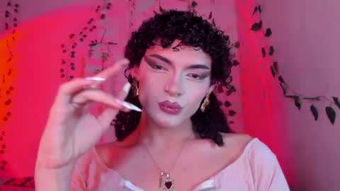 Lucy or Lucian 3 Come to my social Links3   online show from July 1, 11:52 am
