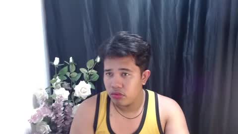 Luciferhotcum online show from February 28, 7:35 pm