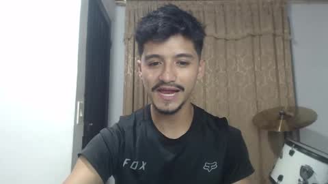 leonel online show from December 14, 11:11 pm