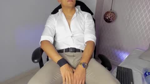 Leo online show from September 10, 2:18 pm