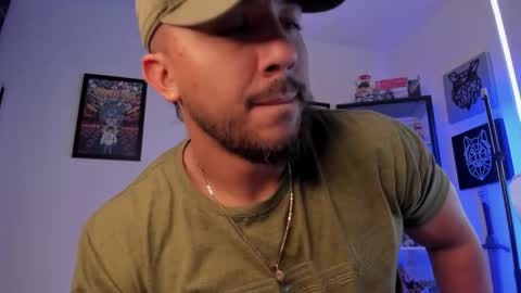 Snapshot of luck_spartans chatting on September 8, 5:34 pm Luck online show from September 8, 5:34 pm