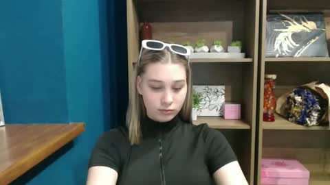 Grace online show from May 7, 1:51 pm