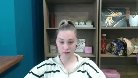 Grace online show from May 11, 4:04 pm