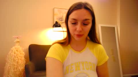 lucky_foryou_baby online show from January 3, 5:28 am