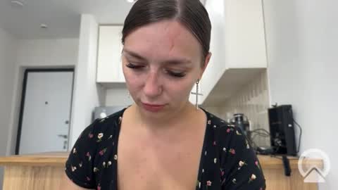 lucky_foryou_baby online show from September 15, 12:28 pm
