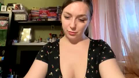 lucky_foryou_baby online show from March 13, 10:51 am