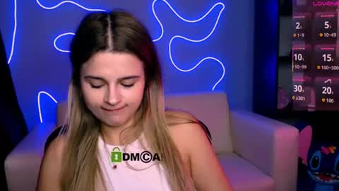 Mila Sweetheart online show from June 9, 7:57 pm