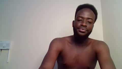 Snapshot of luckycharly chatting on October 5, 4:47 pm MASTER DOM online show from October 5, 4:47 pm