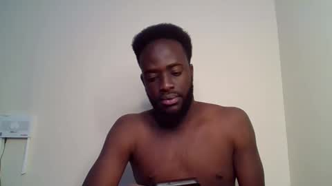 Snapshot of luckycharly chatting on October 11, 4:39 am MASTER DOM online show from October 11, 4:39 am