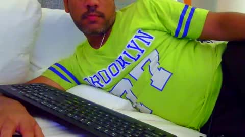 luckyfinalone online show from October 1, 11:47 pm