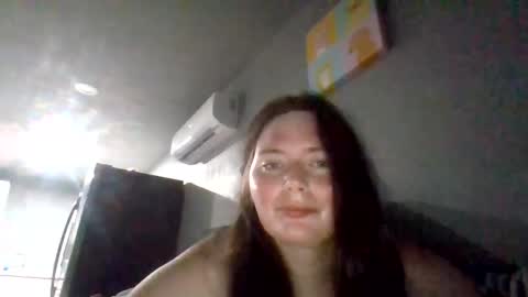 luckygirl96 online show from September 19, 1:10 am
