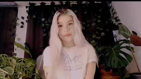 luckysapphire777 online show from October 9, 9:04 am