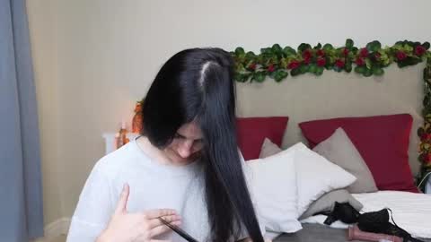 Lucy online show from March 11, 12:17 pm