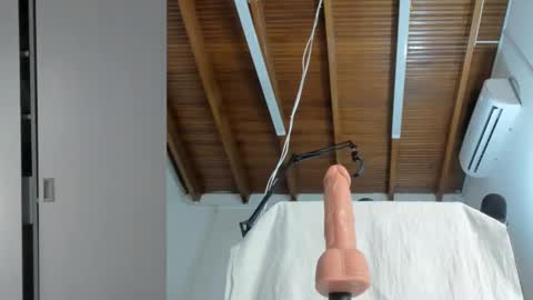 Lucy carterr  online show from September 10, 4:52 pm