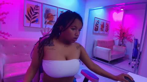 Lucy  online show from November 17, 11:13 am