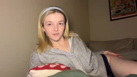 Lucy online show from April 16, 11:07 pm