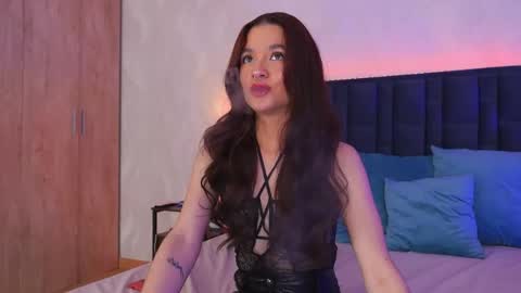 LucyDeLuca online show from May 7, 6:09 am