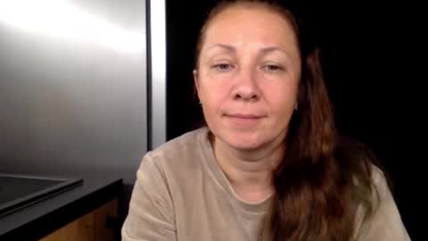 LucyKissxx online show from November 20, 11:57 pm