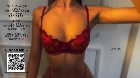 Snapshot of lucylia_ chatting on September 15, 5:47 pm Still dont have an account on CB and like my shows Wanna talk to me and write me in a chat Register with the link below online show from September 15, 5:47 pm