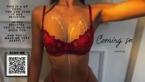 Snapshot of lucylia_ chatting on September 17, 5:27 pm Still dont have an account on CB and like my shows Wanna talk to me and write me in a chat Register with the link below online show from September 17, 5:27 pm