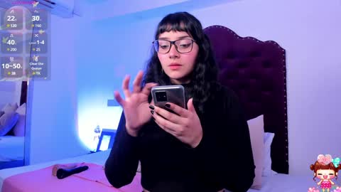 Instagramlucyluy10 online show from February 2, 4:15 am